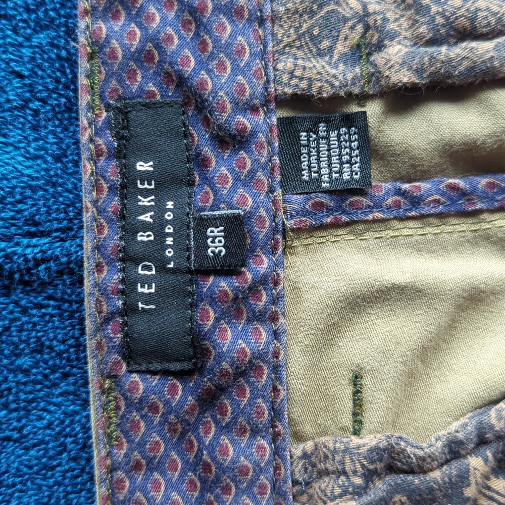 Ted Baker Green Pattern Chino- size 36r - Picture 6 of 7